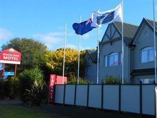Motel Asure Camelot Arms Motor Auckland